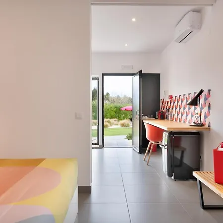 Bed & Breakfast Flamboyant Boutique Caldas Da Rainha