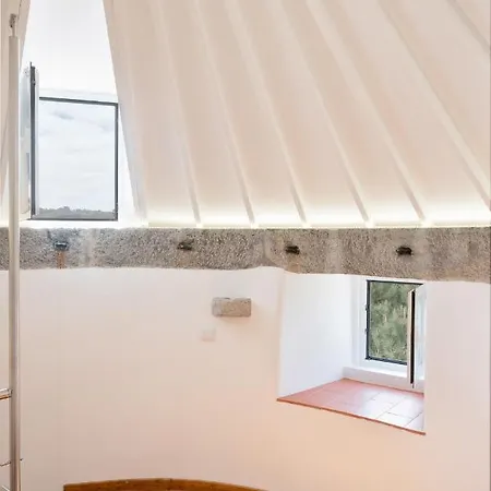Flamboyant Boutique Bed & Breakfast