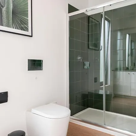 Flamboyant Boutique Bed & Breakfast 4*