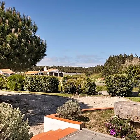 Bed & Breakfast Flamboyant Boutique Caldas Da Rainha
