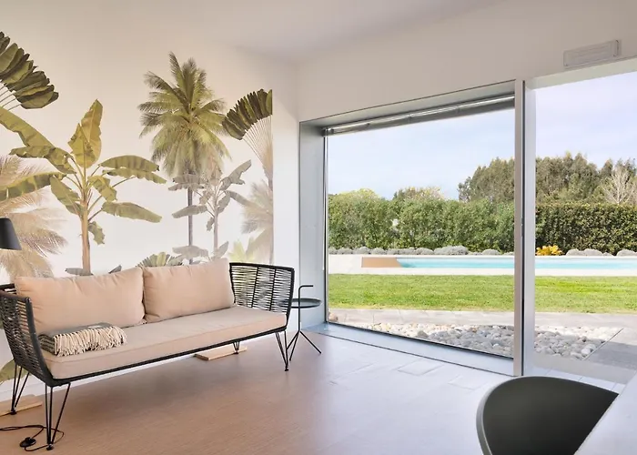 Bed & Breakfast Flamboyant Boutique Caldas Da Rainha